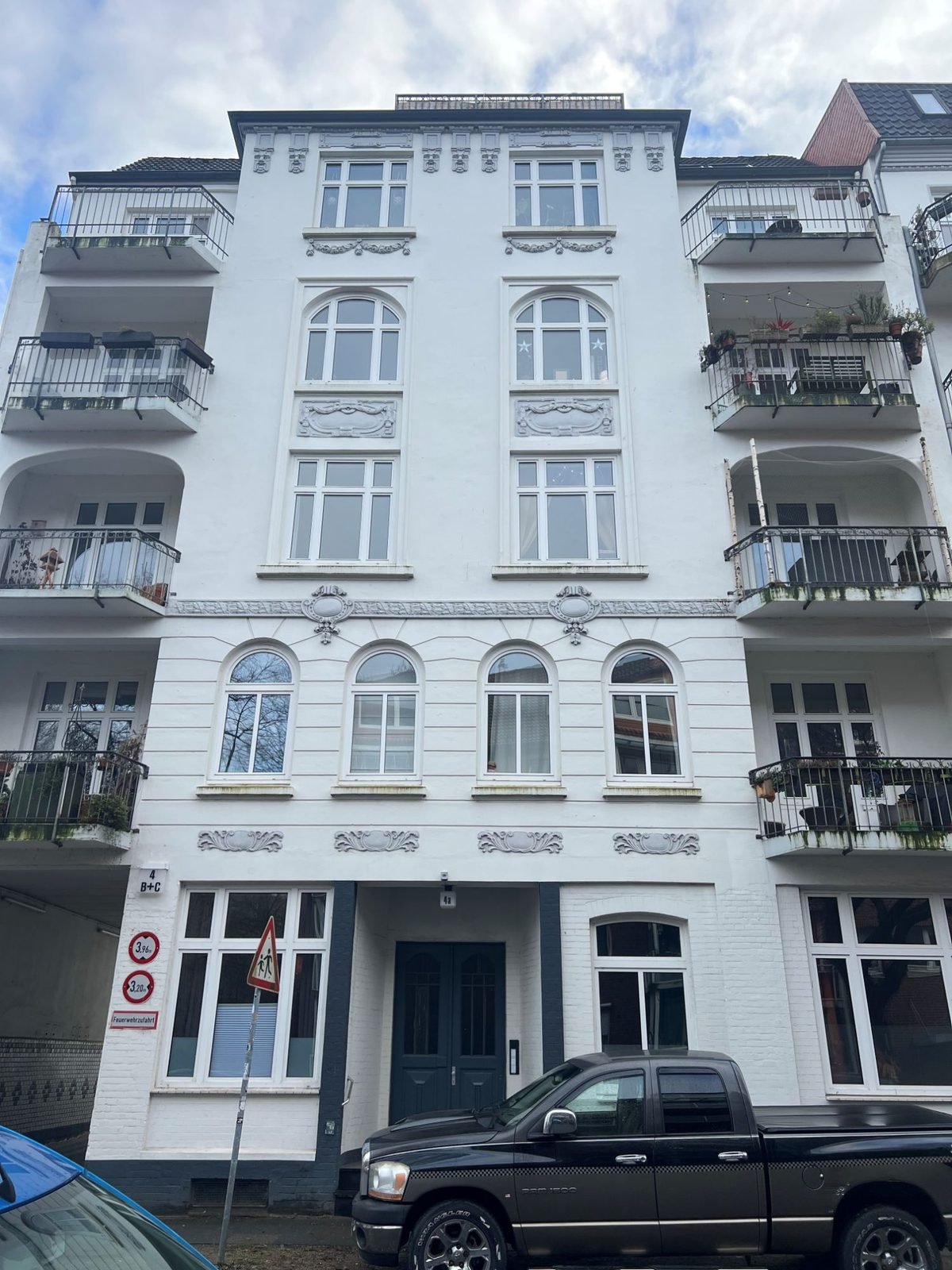Gründerzeit-Altbau mit Stuckfassade